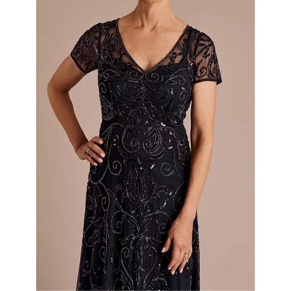 Oleg Cassini Allover Beaded Short Sleeve Midi Dress in Navy Blue Size 16 - Picture 4 of 15